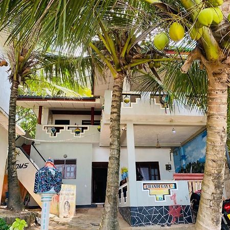 טנגלה Chandi Gaya Beach Guesthouse מראה חיצוני תמונה