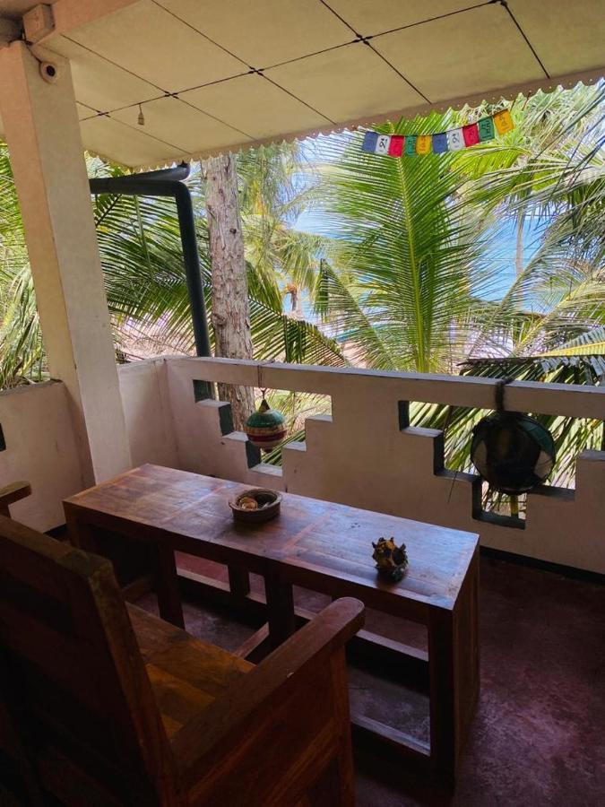 טנגלה Chandi Gaya Beach Guesthouse מראה חיצוני תמונה