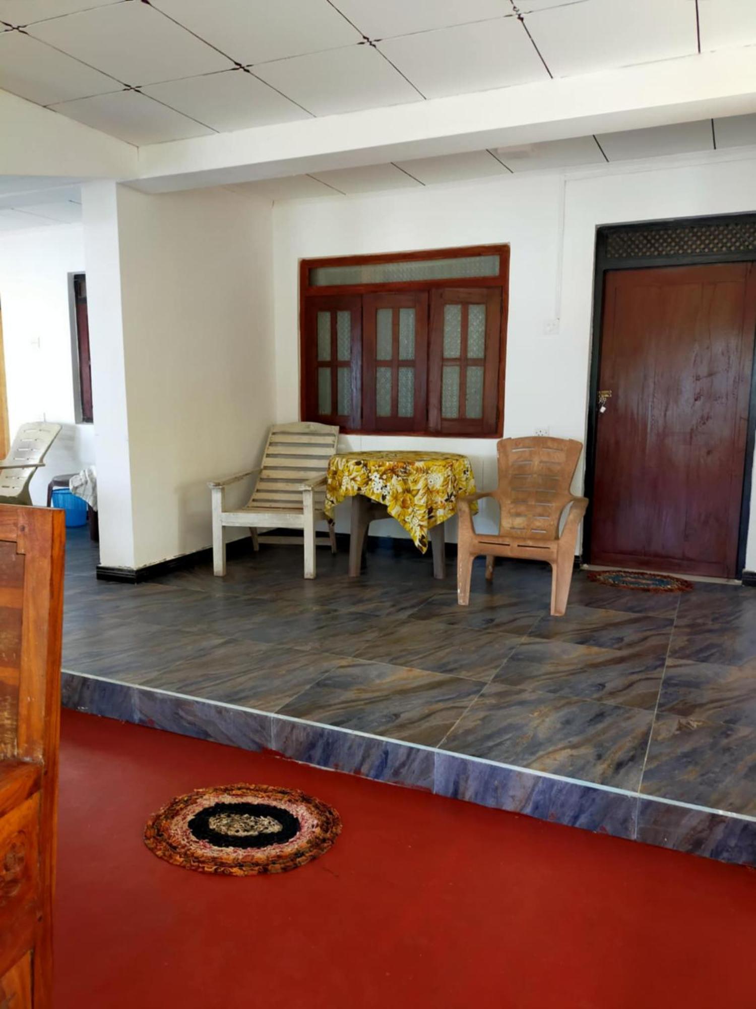 טנגלה Chandi Gaya Beach Guesthouse מראה חיצוני תמונה