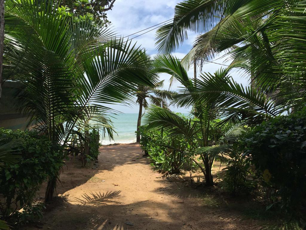 טנגלה Chandi Gaya Beach Guesthouse מראה חיצוני תמונה