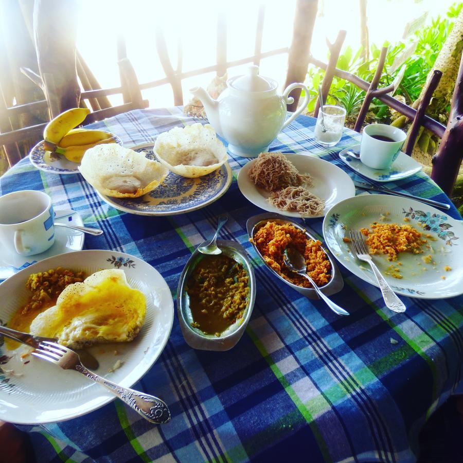 טנגלה Chandi Gaya Beach Guesthouse מראה חיצוני תמונה